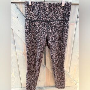 Athleta Salutation Stash Pocket Gravel Tights Black and Blush Women’s size S